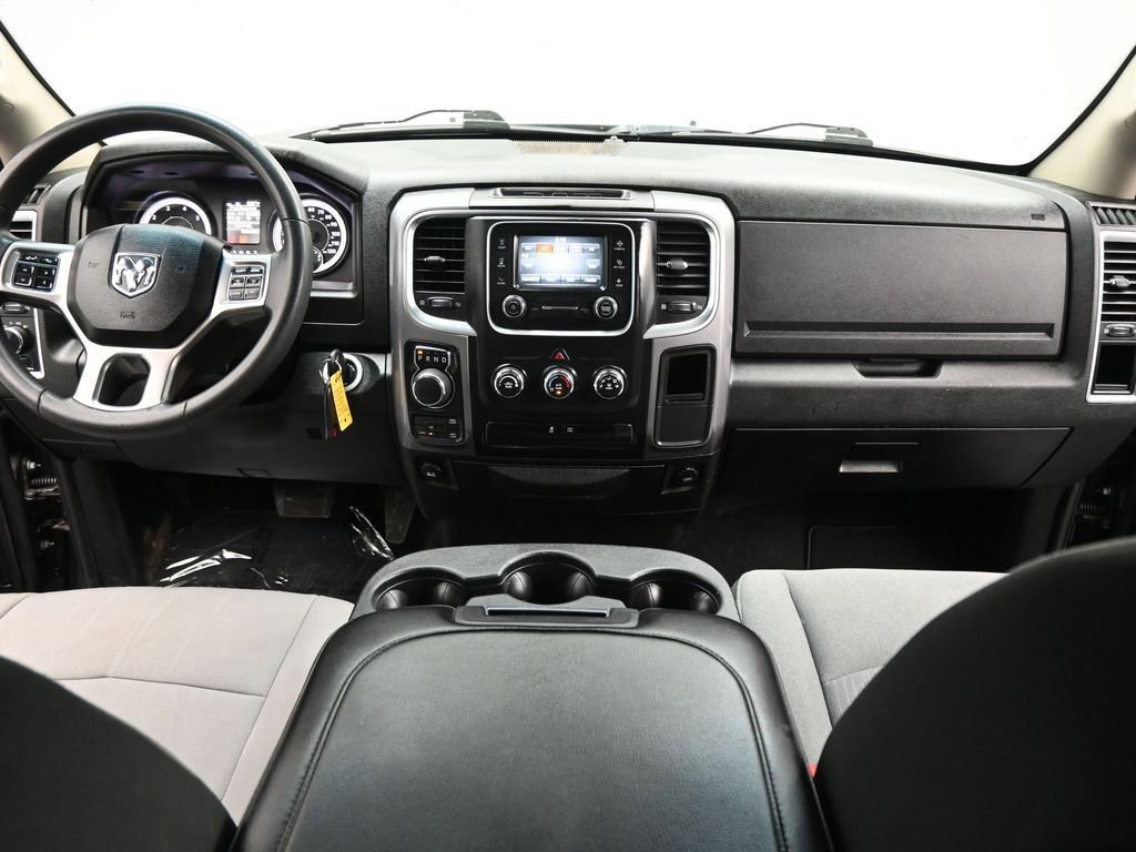 Used 2024 RAM 1500 Classic SLT image 43