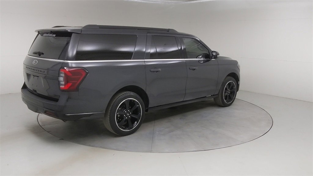 Certified 2022 Ford Expedition Max Limited image 15