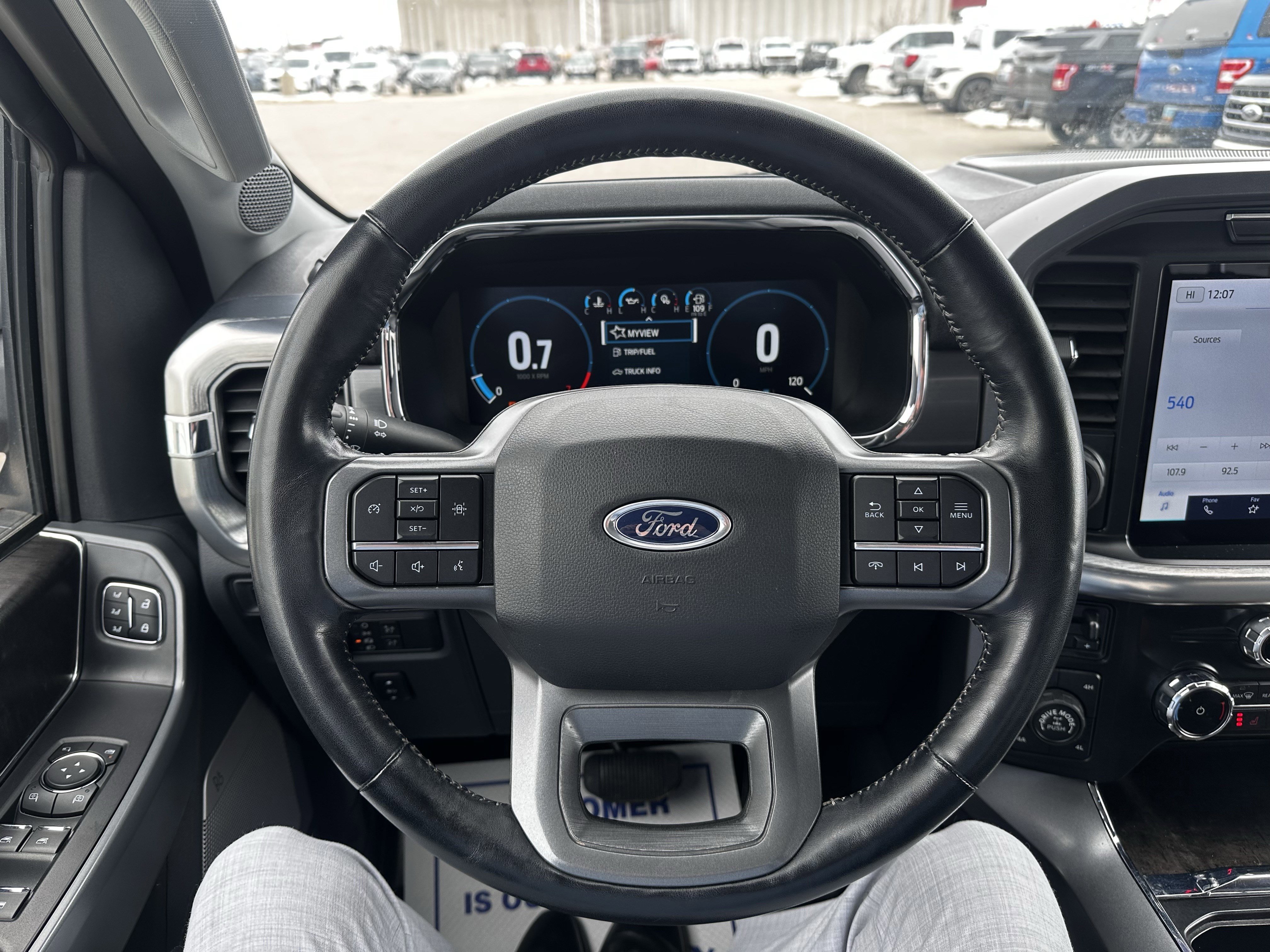 Certified 2022 Ford F150 Lariat w/ Equipment Group 501A Mid image 9