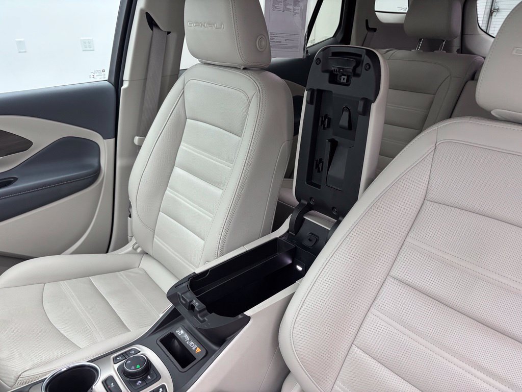 Used 2023 GMC Terrain Denali w/ LPO, Floor Liner Package AWD/4WD image 26