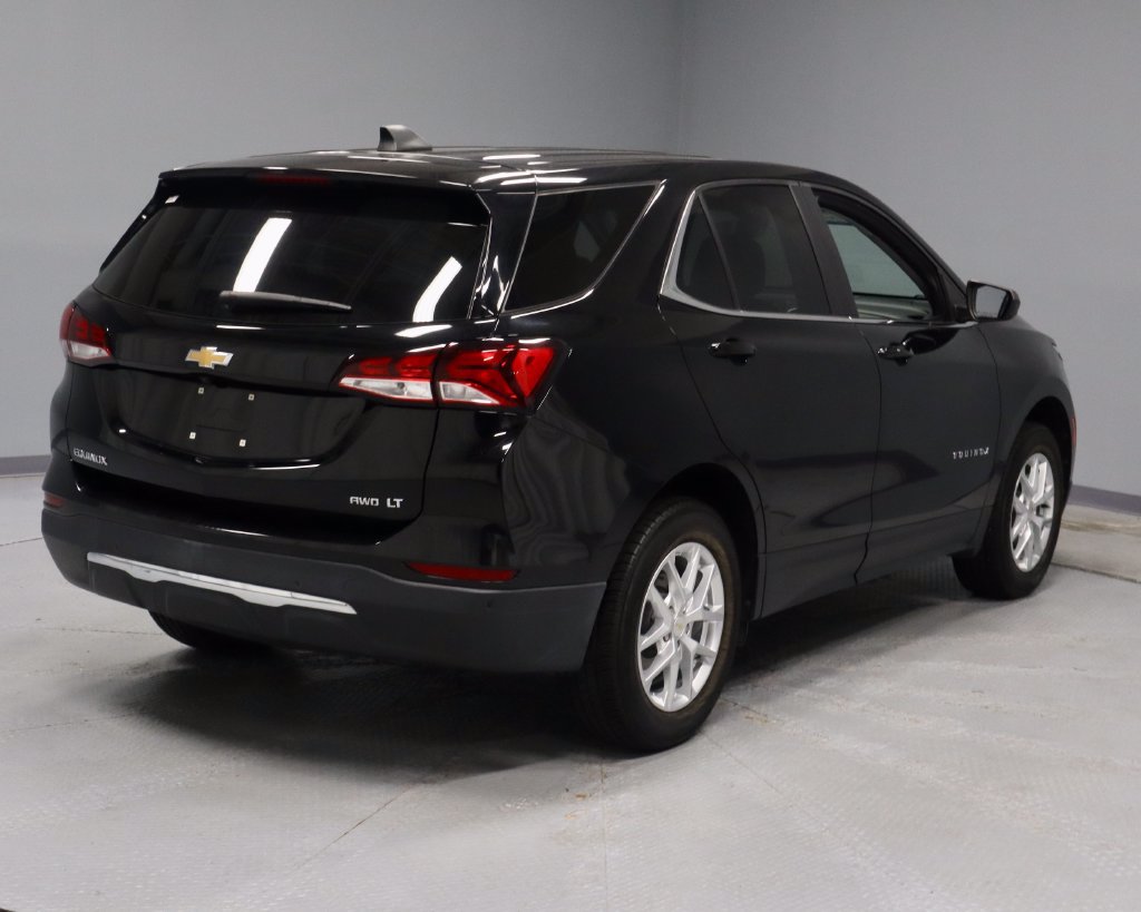 Used 2022 Chevrolet Equinox LT AWD/4WD image 9