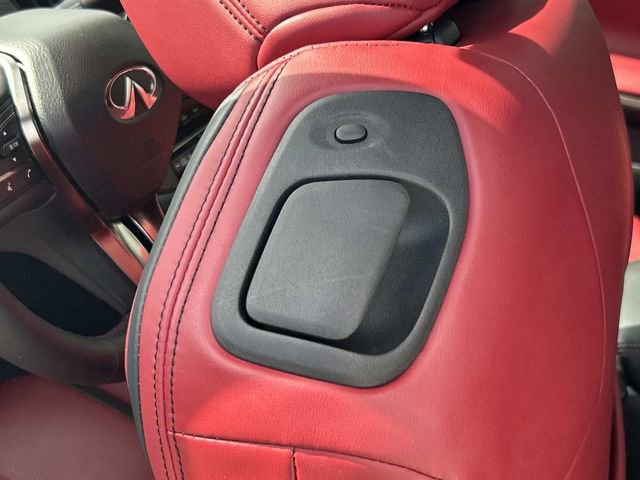 Used 2022 INFINITI Q60 Red Sport 400 w/ Carbon Fiber Package image 19