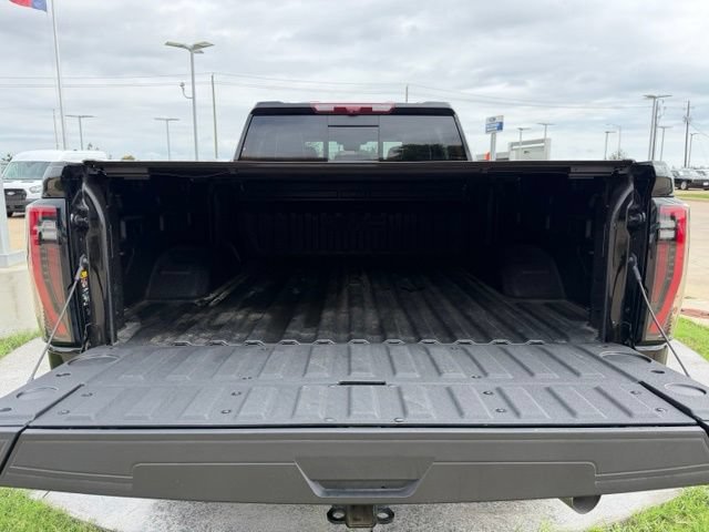Used 2026 GMC Sierra 2500 AT4X AWD/4WD image 7