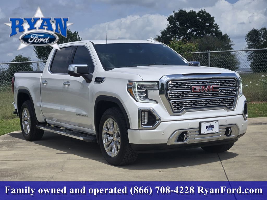 Used 2022 GMC Sierra 1500 Denali w/ Driver Alert Package II image 4