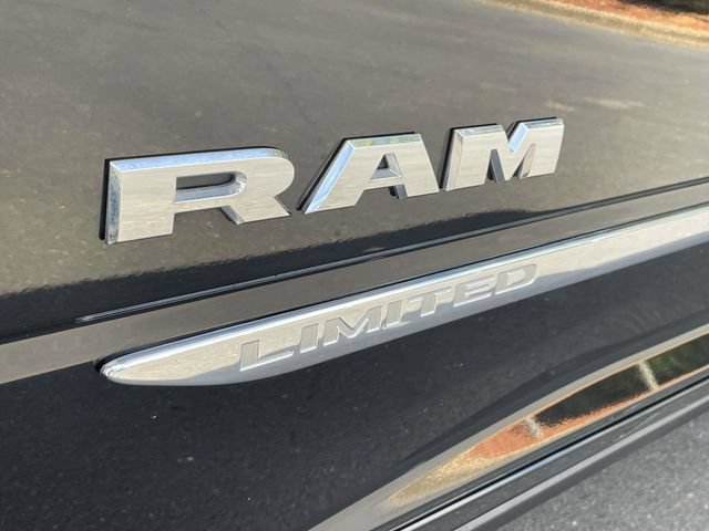 Used 2019 RAM 2500 Limited AWD/4WD image 36