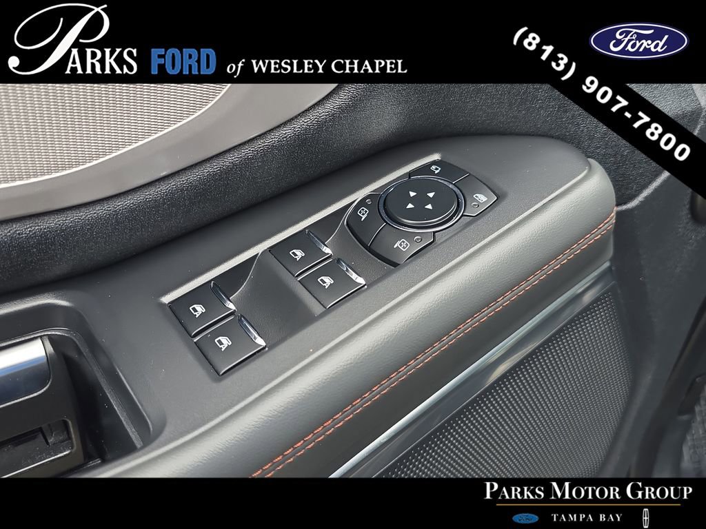 Certified 2025 Ford Expedition Active image 19