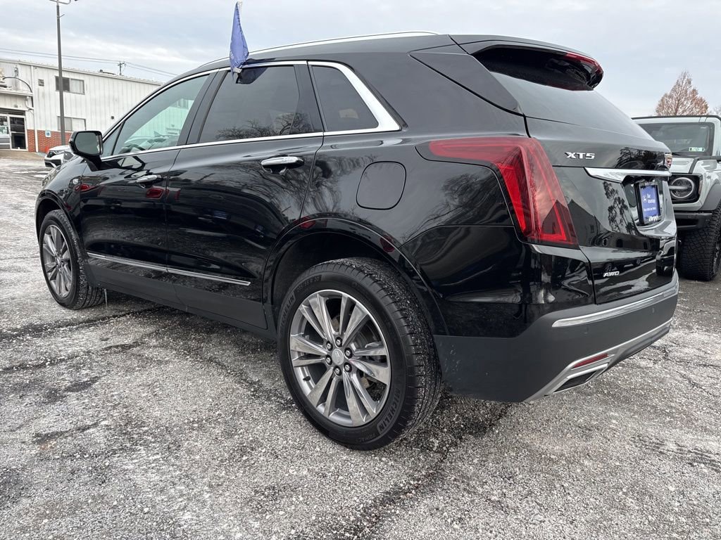 Used 2025 Cadillac XT5 Premium Luxury image 4