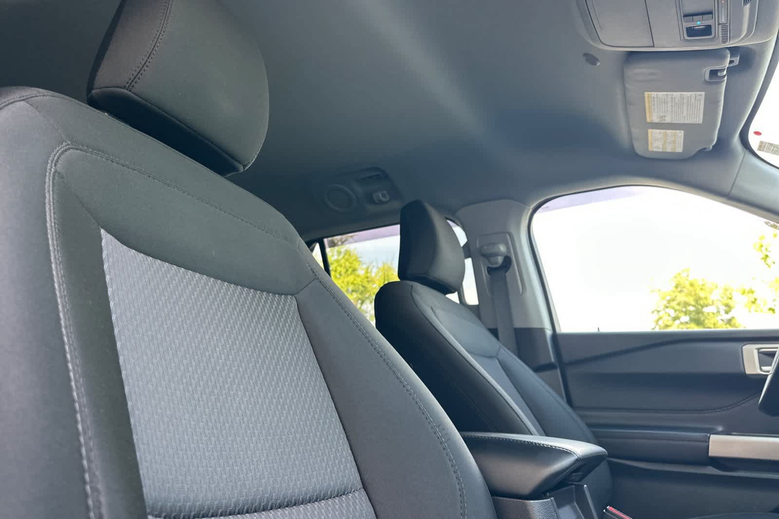 Certified 2023 Ford Explorer XLT AWD/4WD image 19