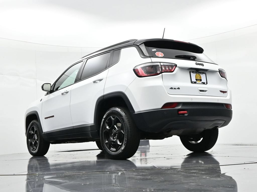 Used 2023 Jeep Compass Trailhawk AWD/4WD image 25