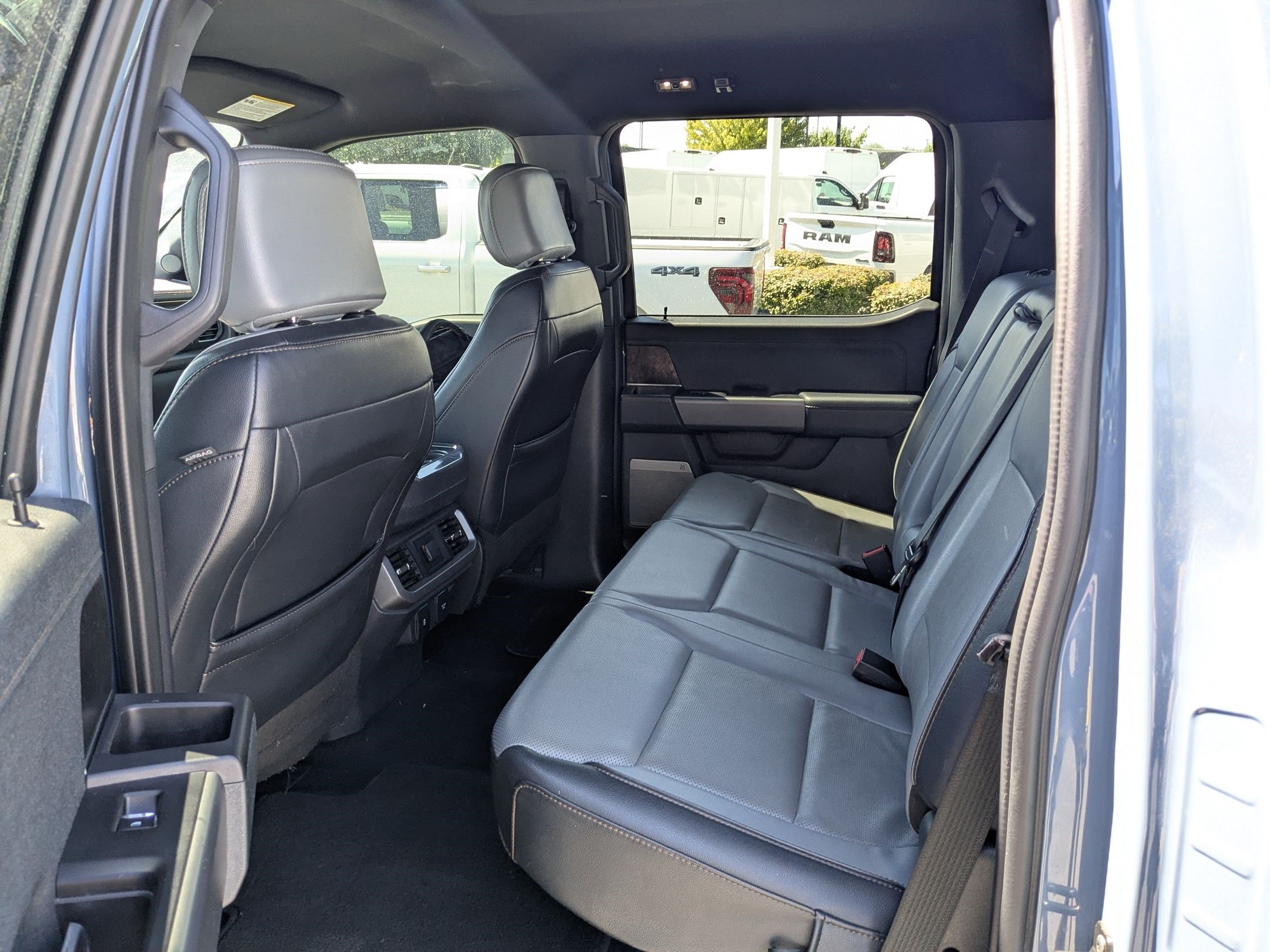 Certified 2023 Ford F150 Lightning Lariat AWD/4WD image 31