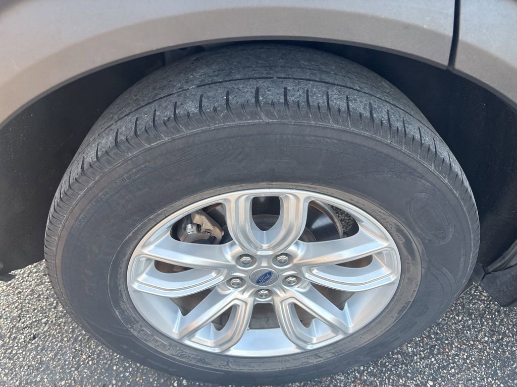 Certified 2020 Ford Explorer 2WD image 7