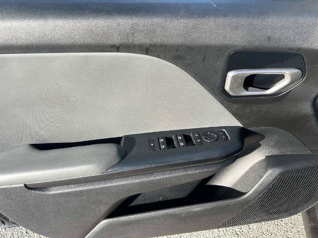 Used 2025 Kia K4 FWD image 23