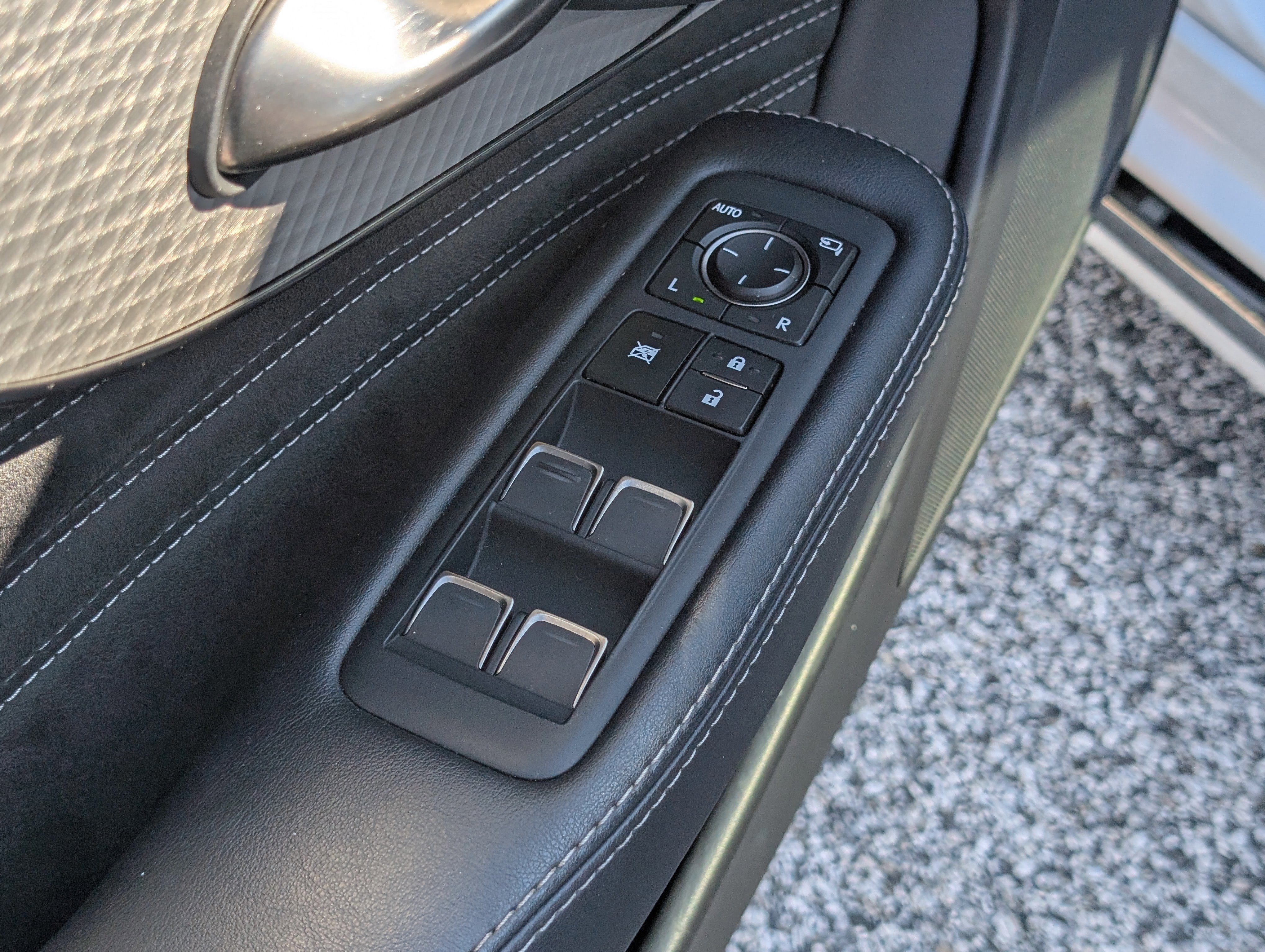 Used 2019 Lexus LS 500 F Sport image 22