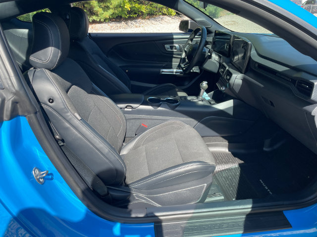 Certified 2024 Ford Mustang Coupe RWD image 36