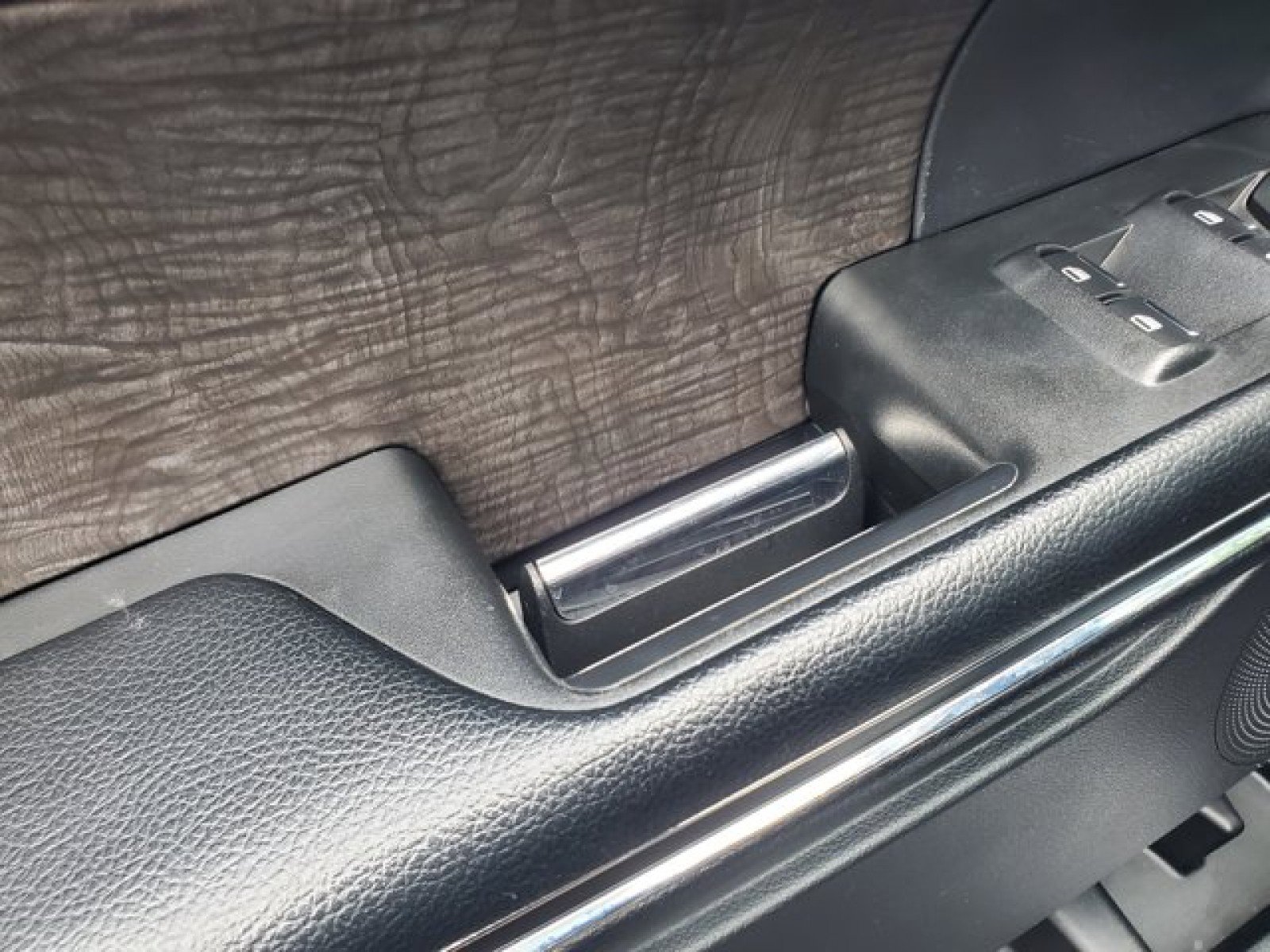 Certified 2021 Ford Expedition Max Limited image 15