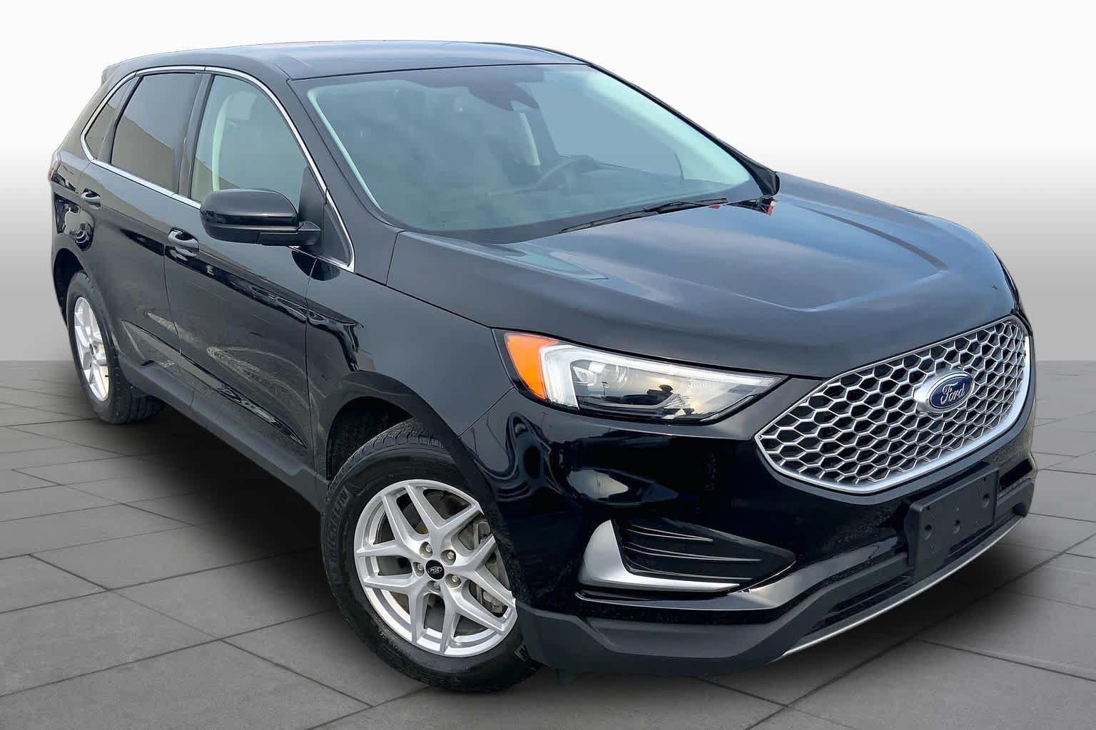 Certified 2024 Ford Edge SEL AWD/4WD image 3