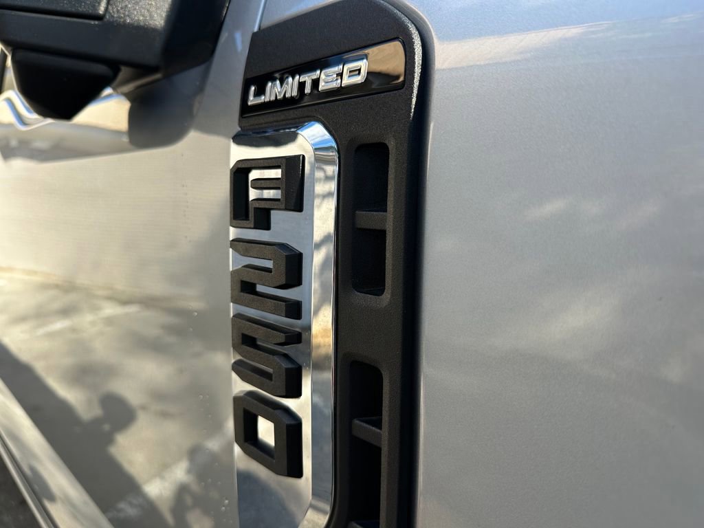 Certified 2024 Ford F250 Limited image 30