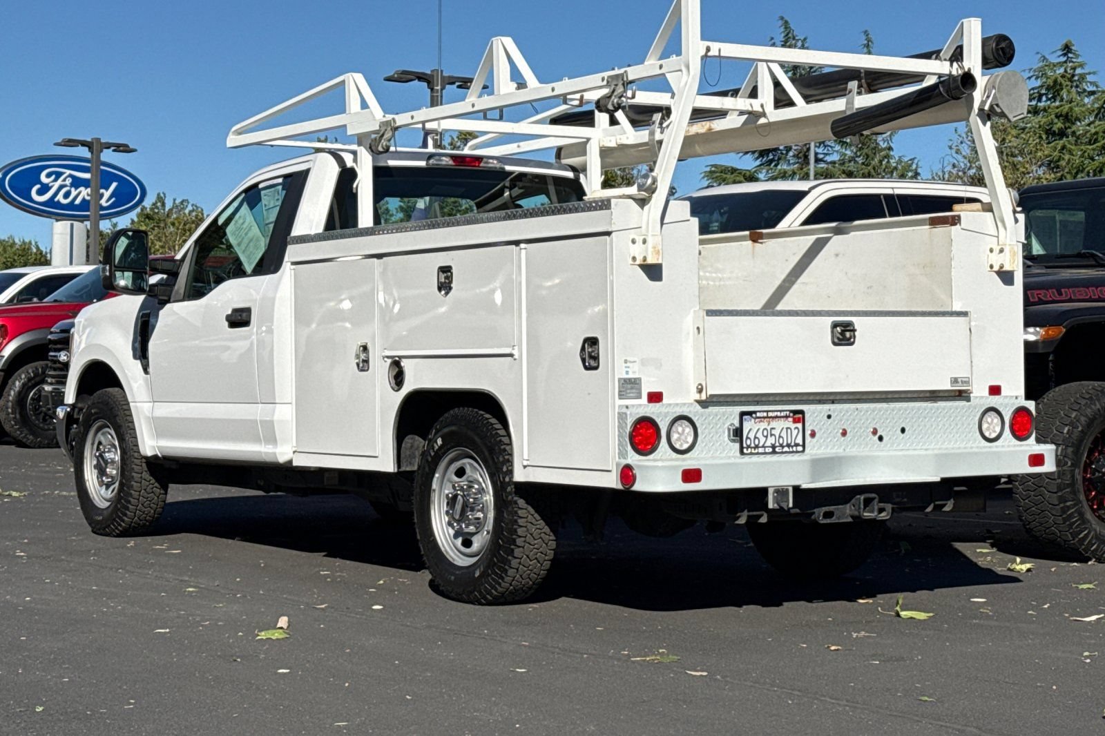 Certified 2017 Ford F250 XL w/ Power Equipment Group RWD image 6