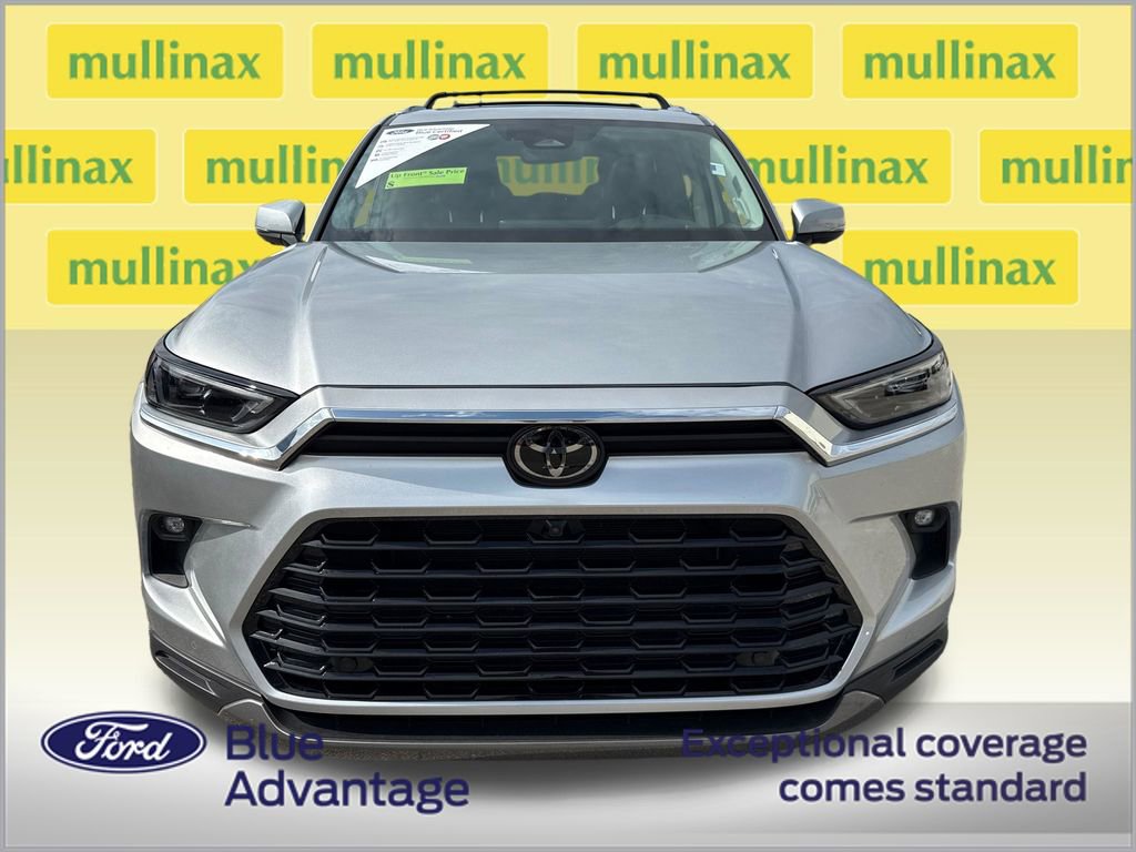 Used 2024 Toyota Grand Highlander AWD image 12