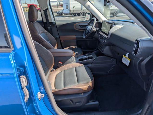 Certified 2025 Ford Bronco Sport Outer Banks w/ Outer Banks Tech Package+ AWD/4WD image 21