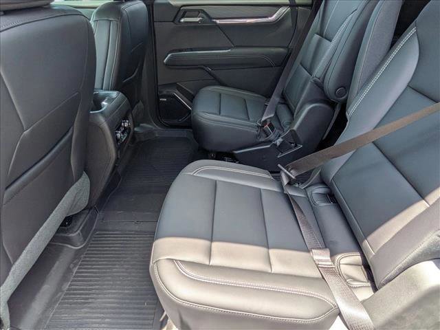 Used 2026 GMC Acadia Elevation w/ Elevation Premium Package AWD/4WD image 18