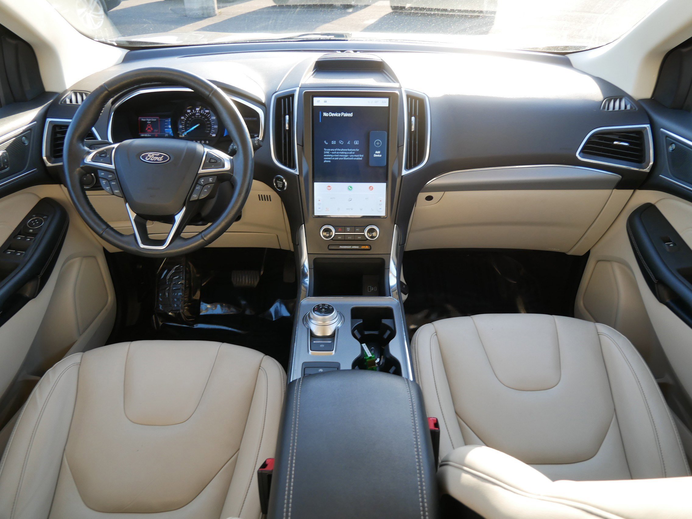 Certified 2021 Ford Edge Titanium w/ Cargo Accessory Package image 10