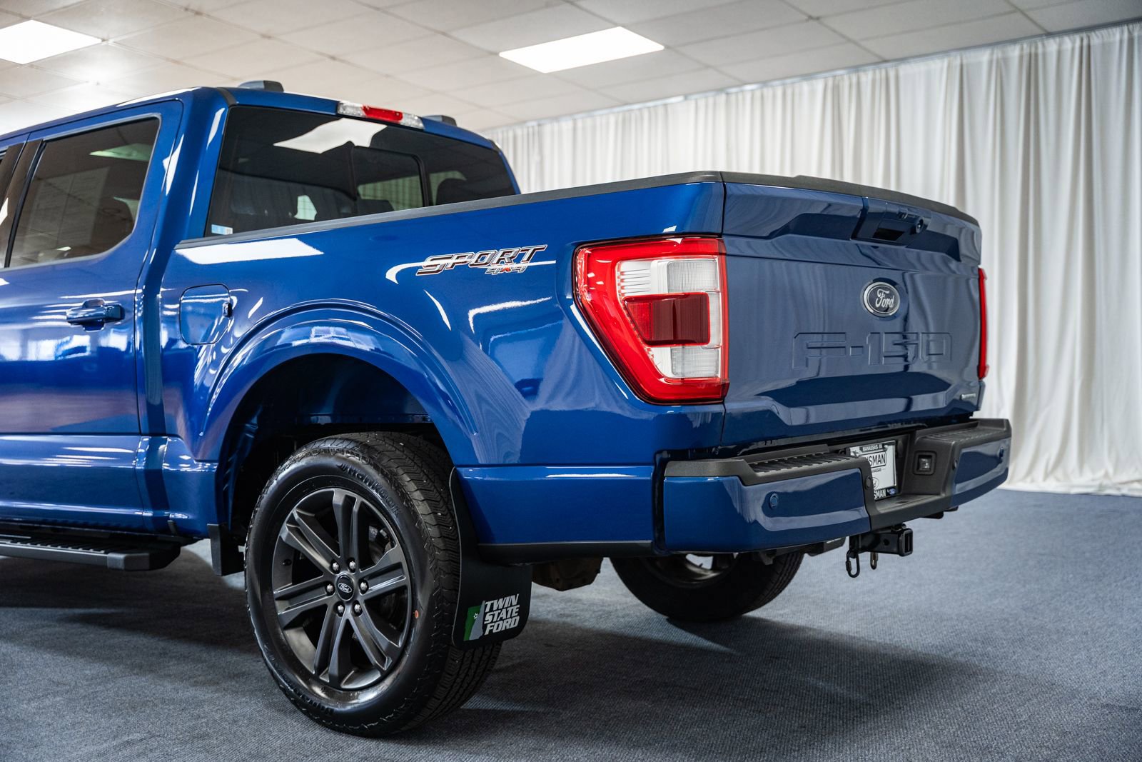 Certified 2023 Ford F150 Lariat w/ Equipment Group 502A High image 6