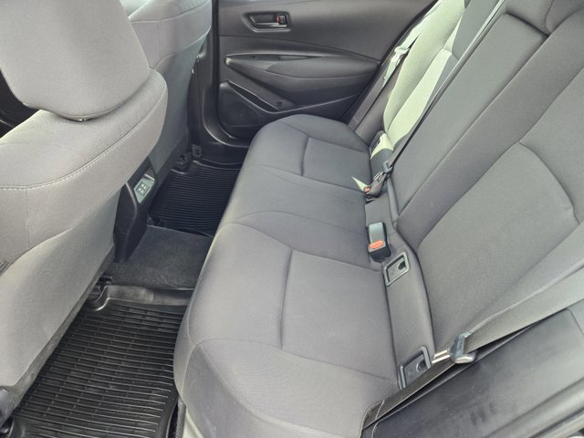 Used 2025 Toyota Corolla LE image 27