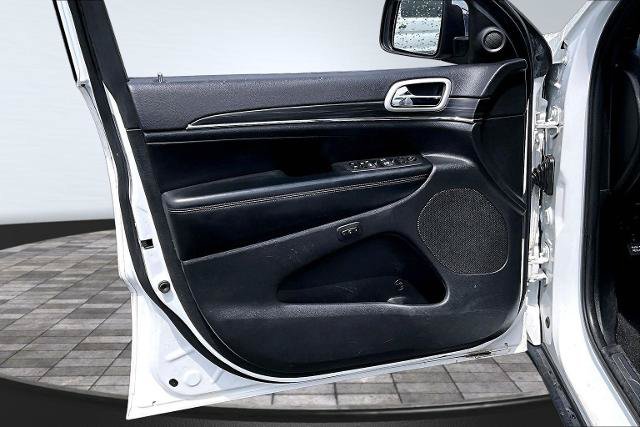 Used 2022 Jeep Grand Cherokee Limited RWD image 23