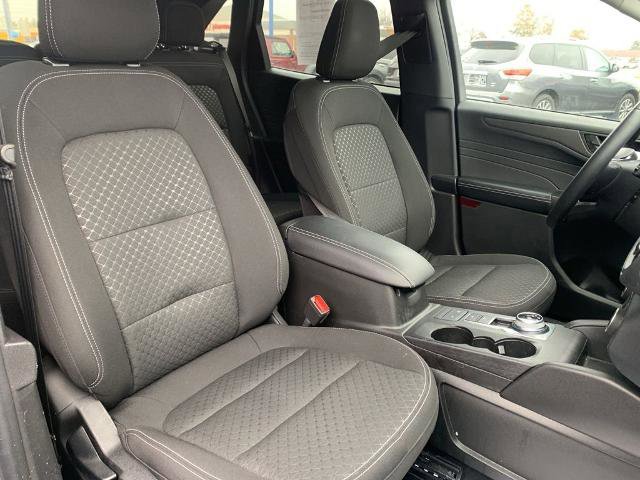Certified 2023 Ford Escape Active AWD/4WD image 24