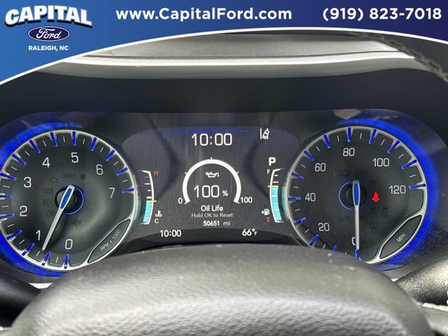 Used 2024 Chrysler Pacifica Touring-L FWD image 24