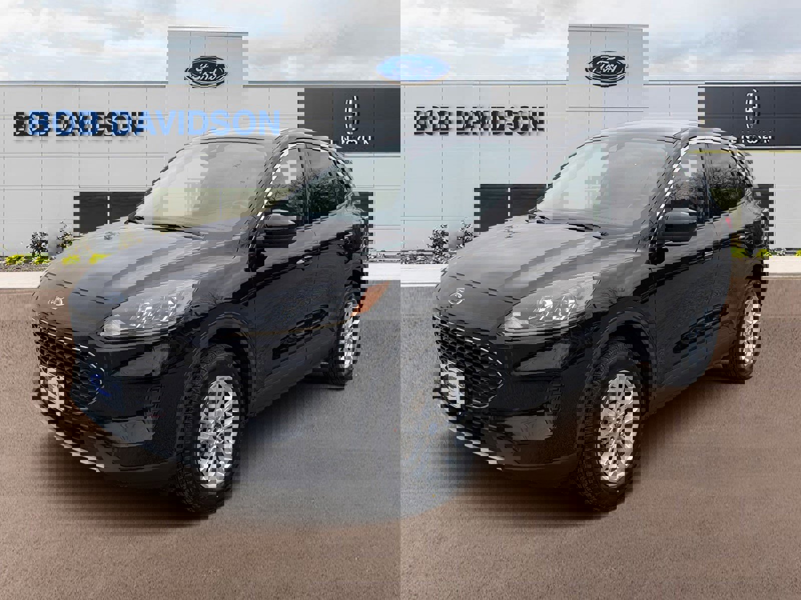 Certified 2020 Ford Escape SE