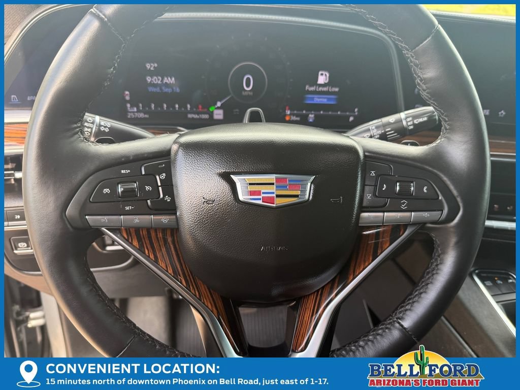 Used 2024 Cadillac Escalade ESV Premium Luxury AWD/4WD image 29