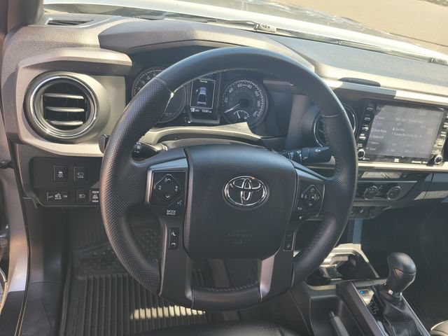 Used 2023 Toyota Tacoma TRD Off-Road w/ TRD Premium Off Road Package AWD/4WD image 30
