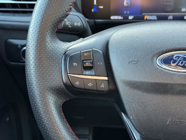 Certified 2025 Ford Escape ST-Line FWD image 20