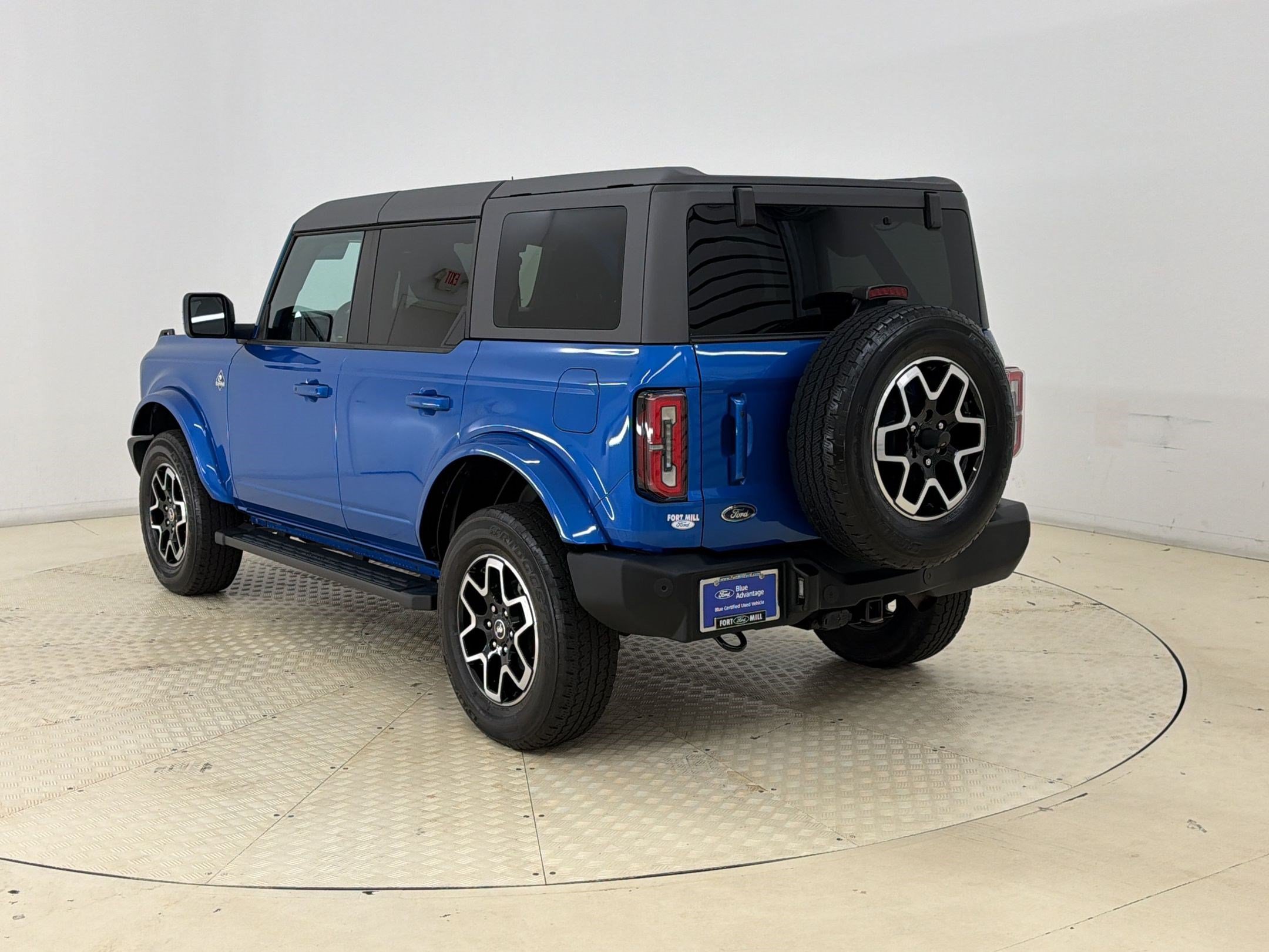 Certified 2023 Ford Bronco Outer Banks AWD/4WD image 3