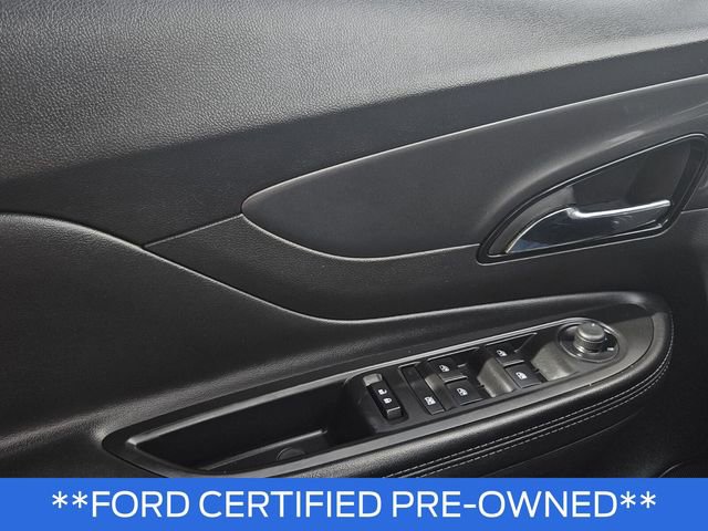 Used 2021 Buick Encore Preferred image 29