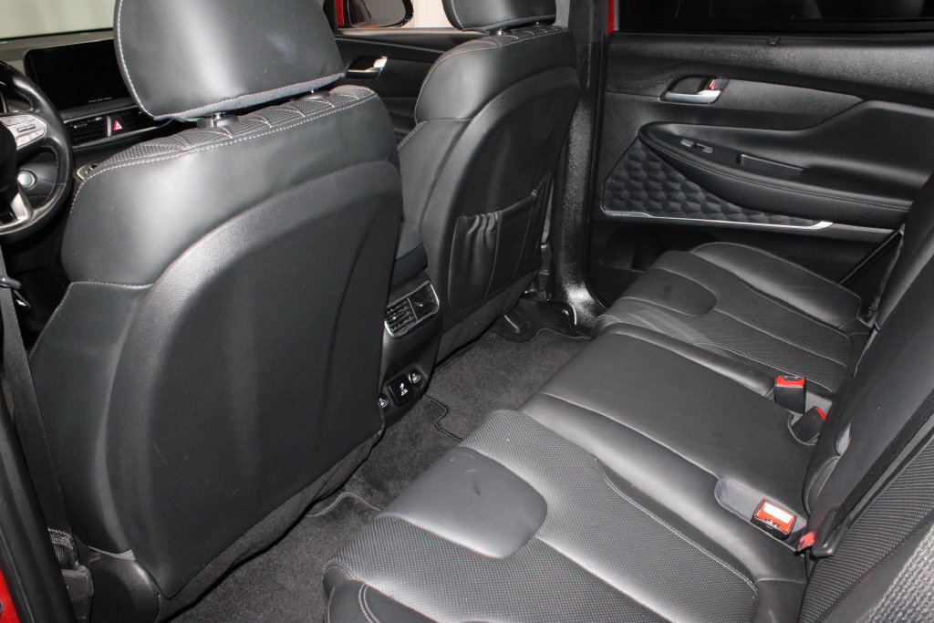 Used 2022 Hyundai Santa Fe Calligraphy AWD/4WD image 18