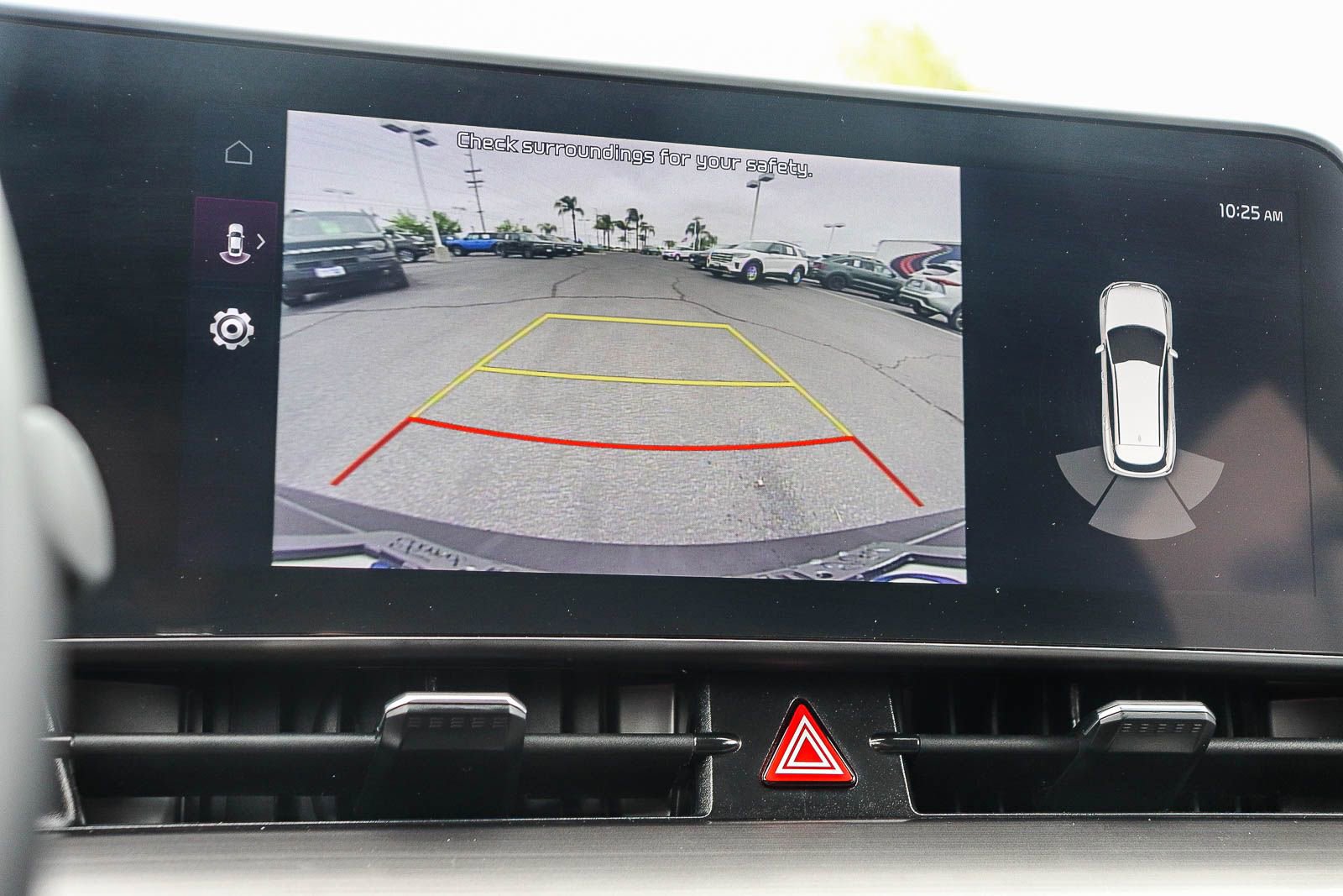 Used 2024 Kia Sportage EX FWD image 25