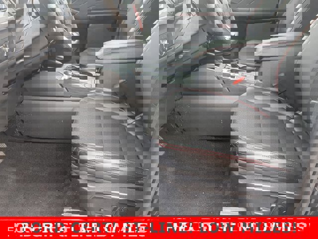 Certified 2025 Ford Escape ST-Line image 11