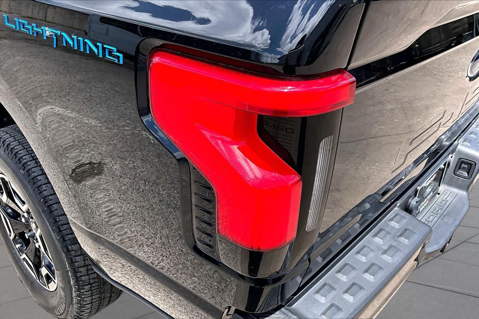 Certified 2023 Ford F150 Lightning XLT AWD/4WD image 27