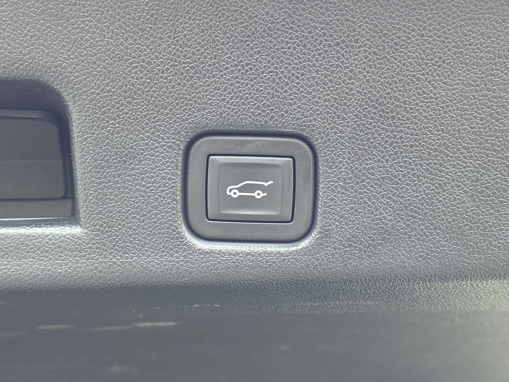 Used 2024 GMC Acadia Elevation AWD/4WD image 12