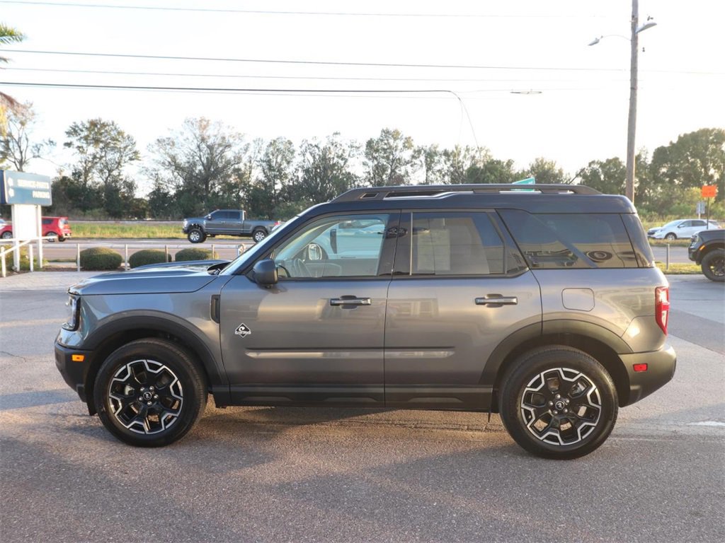 Certified 2025 Ford Bronco Sport Outer Banks w/ Outer Banks Tech Package+ image 2