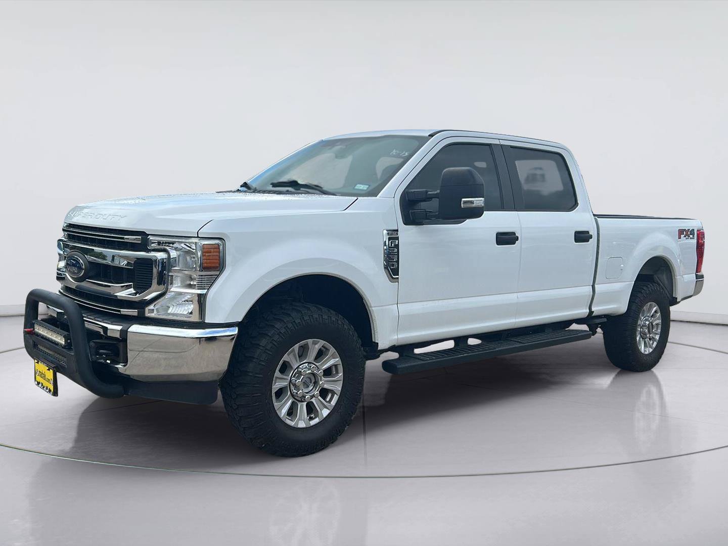 Certified 2022 Ford F250 XL w/ STX Appearance Package AWD/4WD image 1