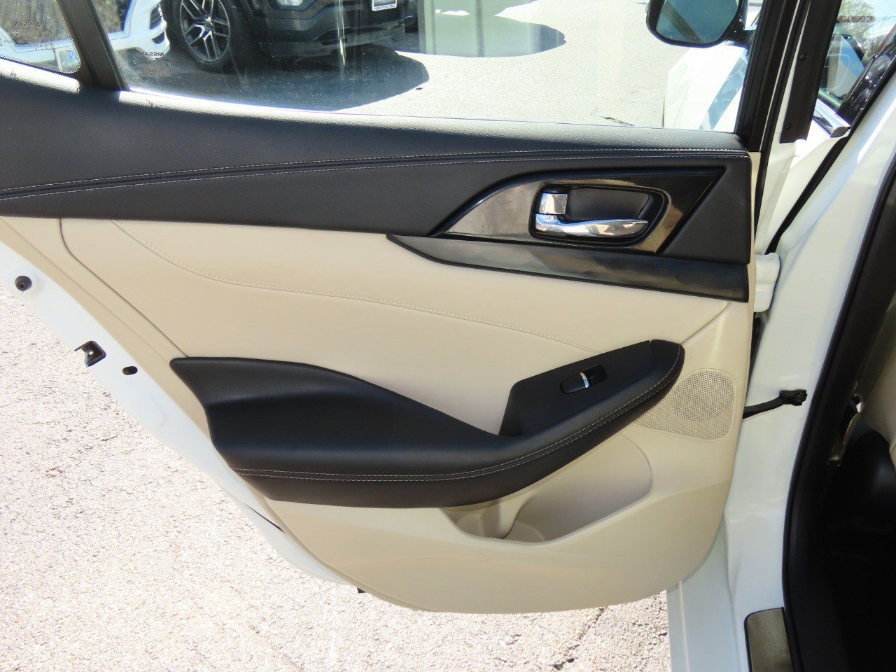 Used 2023 Nissan Maxima Platinum w/ Sport Mat Group image 19