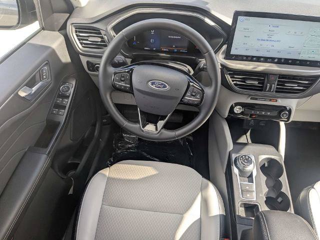 Certified 2026 Ford Escape SE FWD image 16