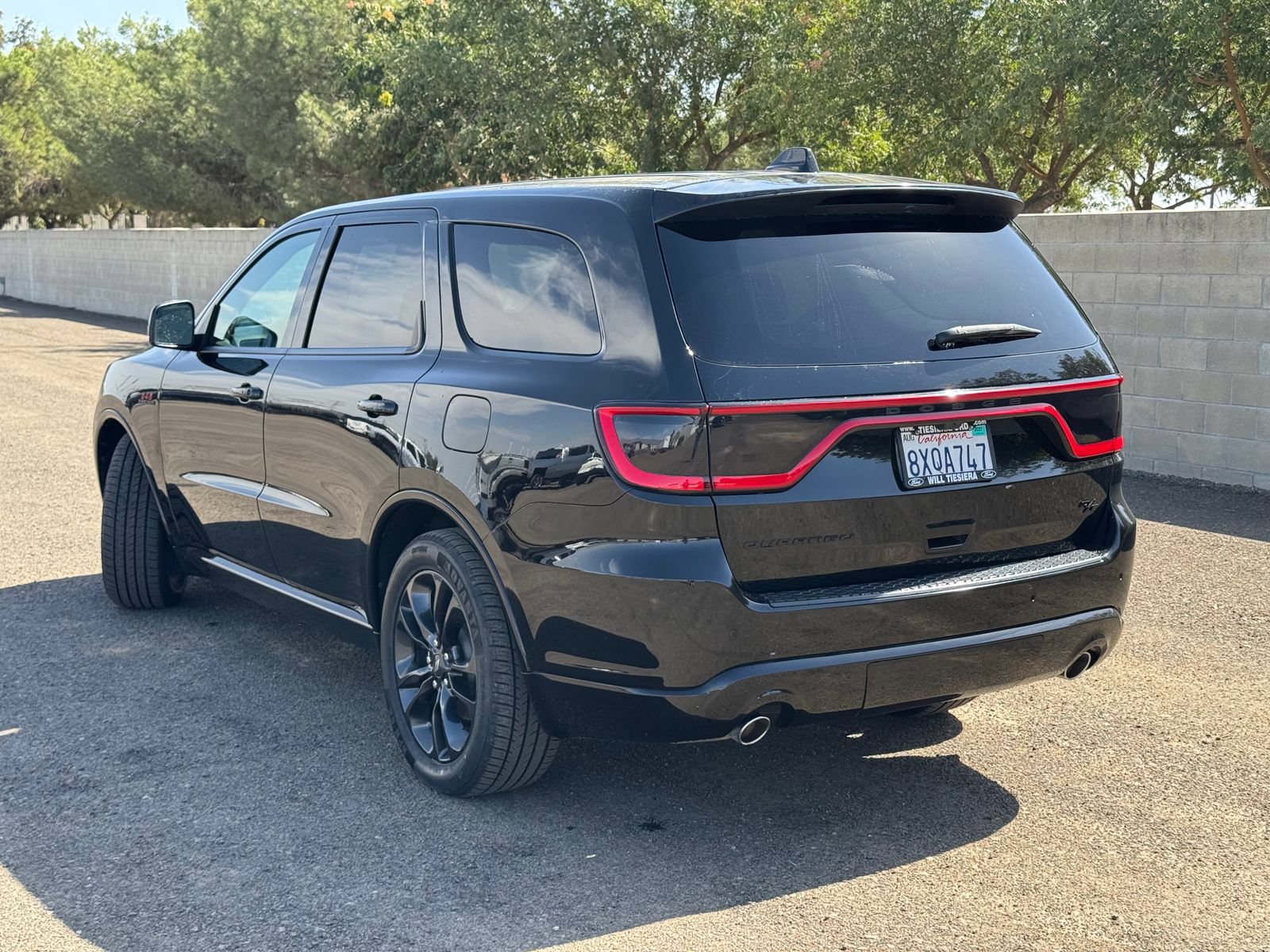 Used 2021 Dodge Durango R/T w/ Blacktop Package RWD image 7