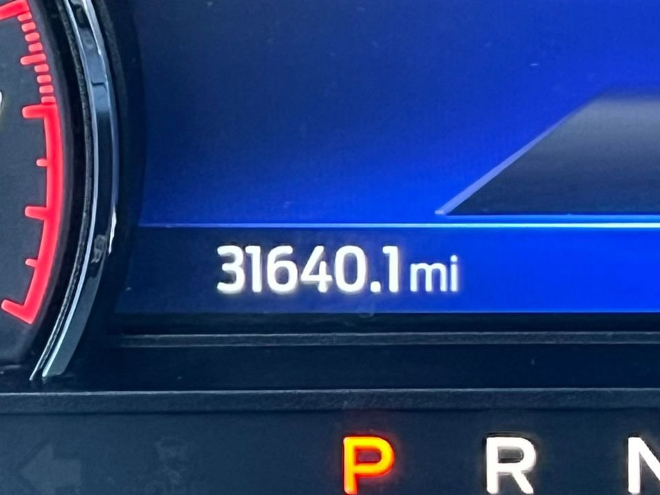 Certified 2023 Ford Explorer Limited w/ Limited Technology Package image 11