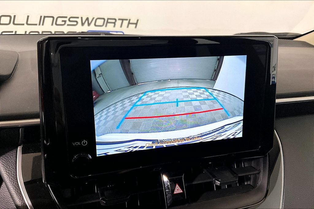 Used 2026 Toyota Corolla LE FWD image 17