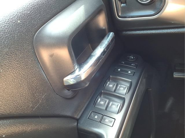 Used 2018 Chevrolet Silverado 1500 LT w/ Texas Edition AWD/4WD image 19